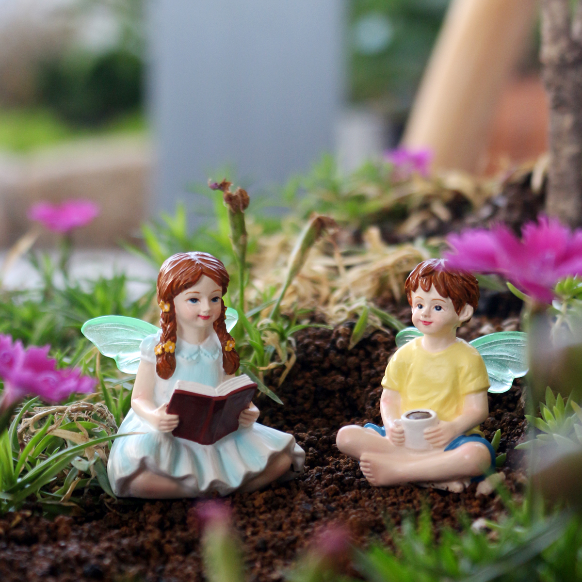 2 Reading and Coffee Drinking  - Bonsai Garden World ulasan dan harga