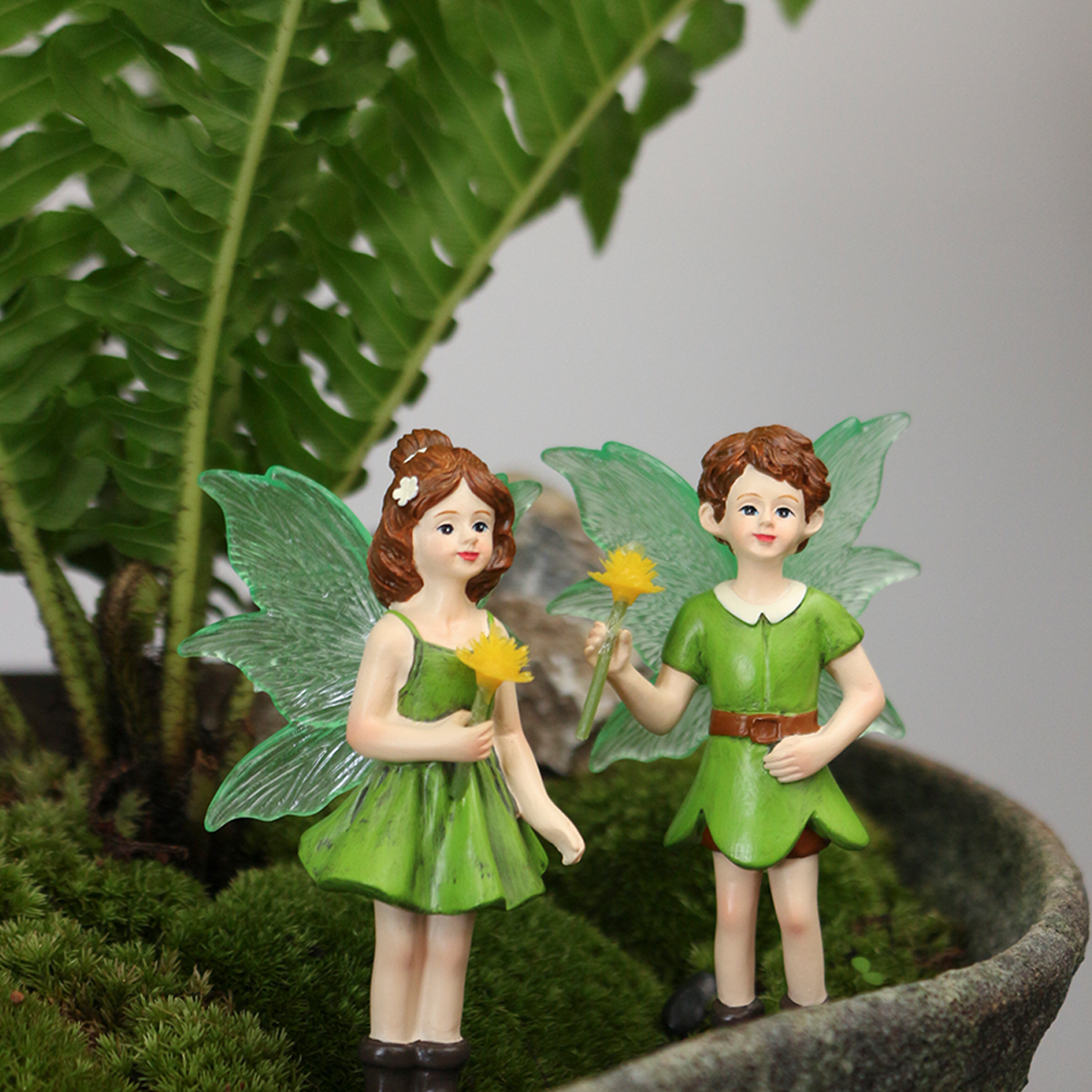 2pcs Spring Green Fluorescent  - Bonsai Garden World ulasan dan harga